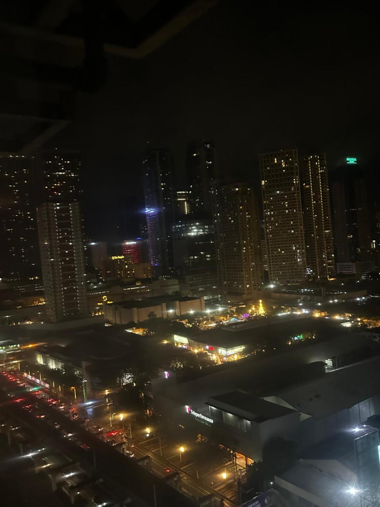 Urban Deca Staycation Mandaluyong Dış mekan fotoğraf
